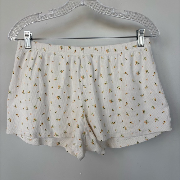 Skims Marigold Rosebud Print Tank and Shorts Pajama Set Size M/L - Picture 9 of 16